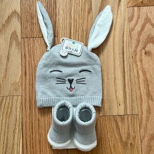 NWT Baby Bunny Rabbit Newborn Infant Hat Sock Bootie Grey 0-6 months